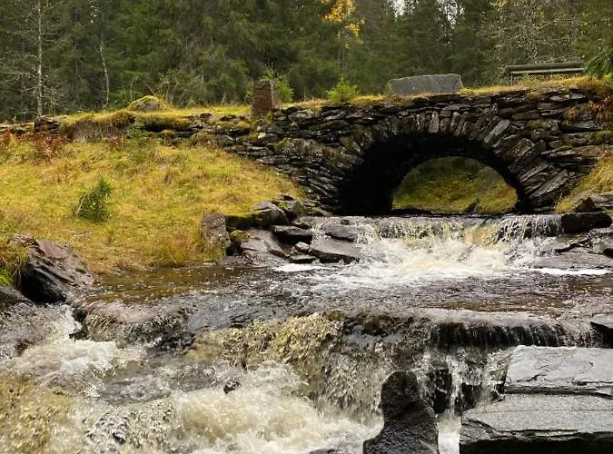 Adalsvollen Retreat -go Wild For A While, Private Nature Getaway Camping *